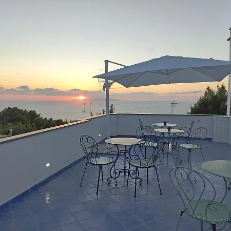 Casa Angelina Bed & Breakfast *